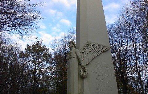 Frans monument Den Engel (Monument Aux Soldats Francais)